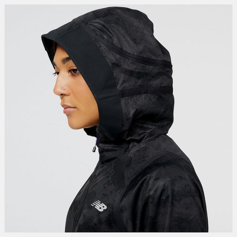 Chaquetas New Balance Impact Run AT Waterproof Mujer Negras | EC 2067HK