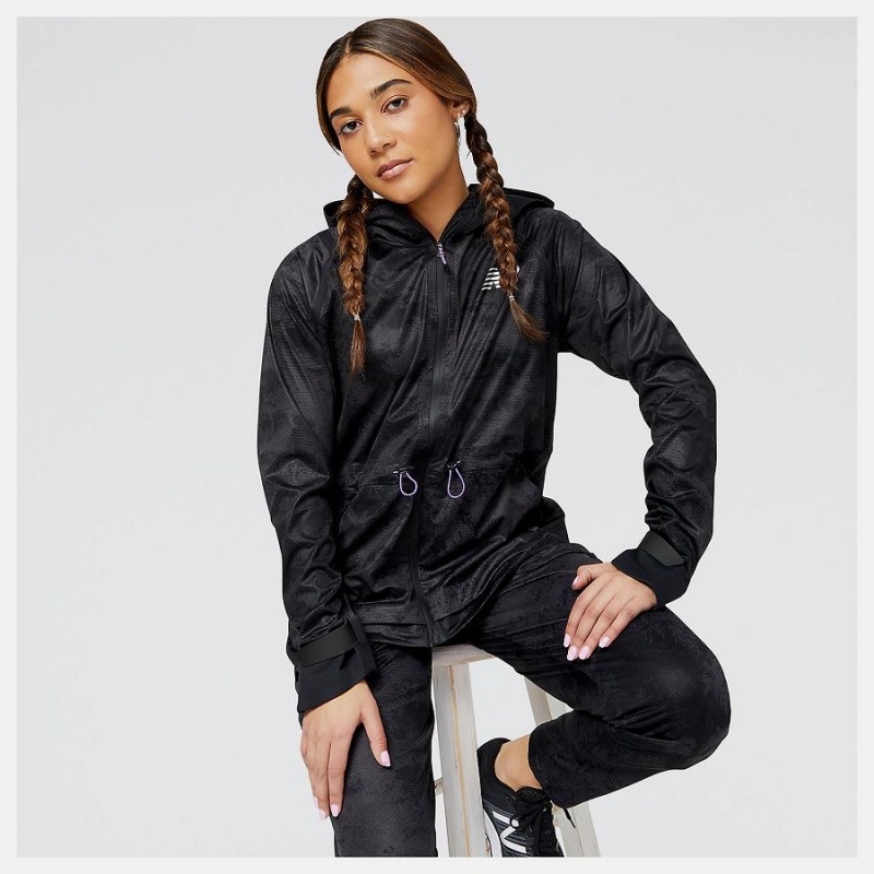 Chaquetas New Balance Impact Run AT Waterproof Mujer Negras | EC 2067HK