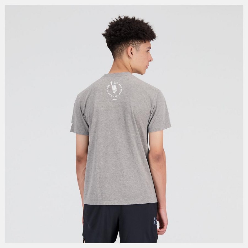 Tops New Balance NYC Marathon Marathon State of Mind Estampadas Hombre Gris | EC 1545FM