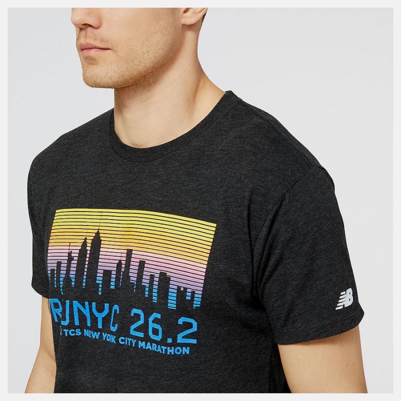 Tops New Balance NYC Marathon RUNYC Skyline Estampadas Hombre Negras | EC 1554VD
