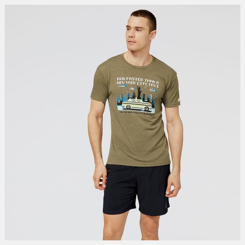 Tops New Balance NYC Marathon Taxi Estampadas Hombre Verde Oliva | EC 1555BC