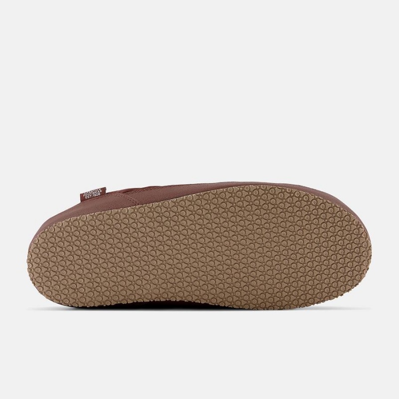 Zapatillas Lifestyle New Balance Caravan Moc v2 Hombre Rojas | EC 1666TV