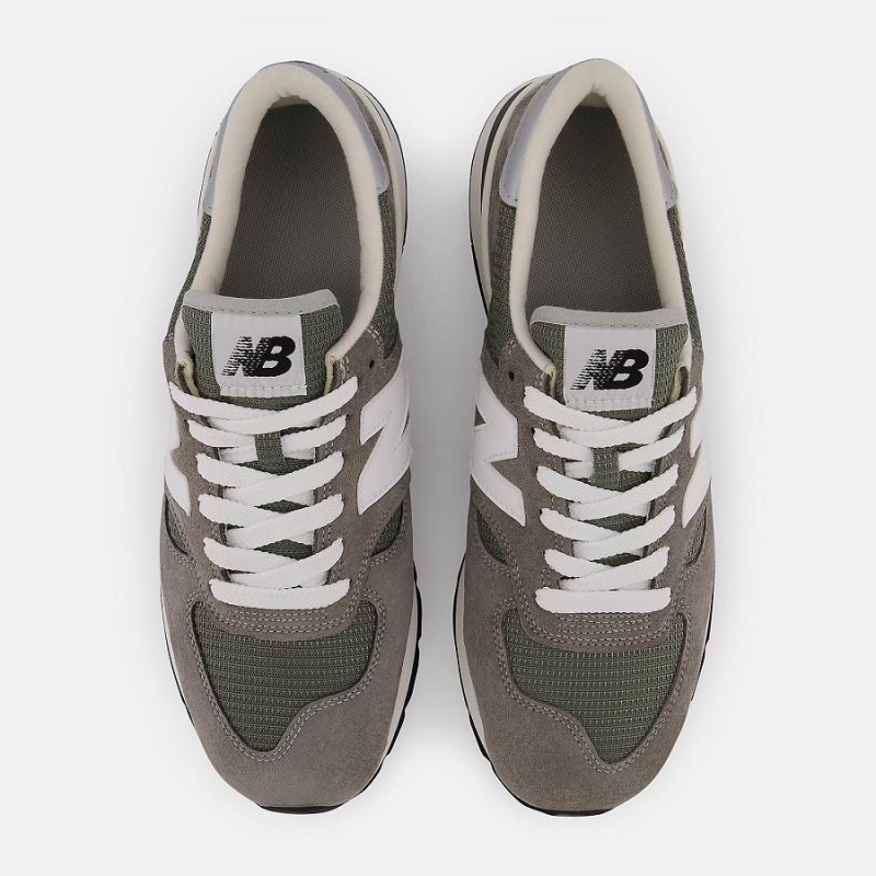 Zapatillas Lifestyle New Balance MADE in USA 990v1 Core Hombre Marrones | EC 1687MA