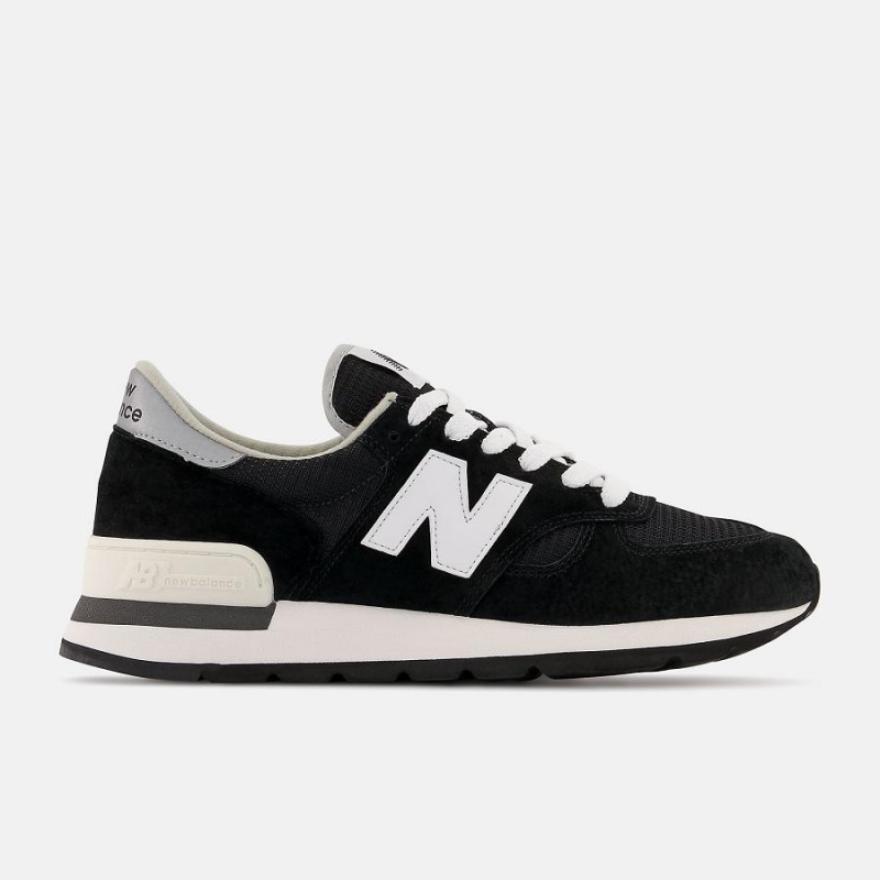 Zapatillas Lifestyle New Balance MADE in USA 990v1 Core Hombre Negras | EC 1686NB