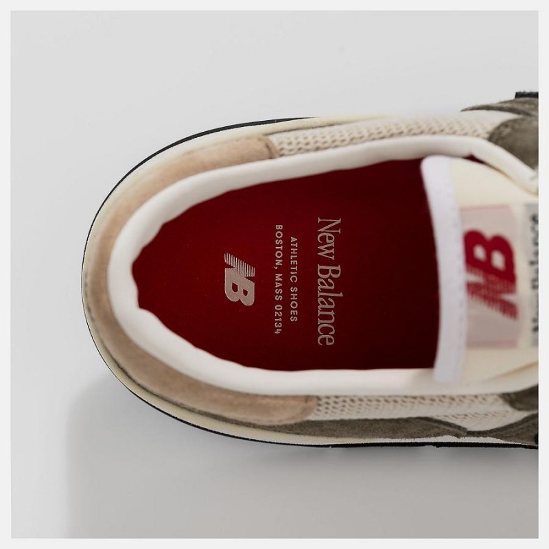Zapatillas Lifestyle New Balance MADE in USA 990 Hombre Beige Marrones | EC 1685BC