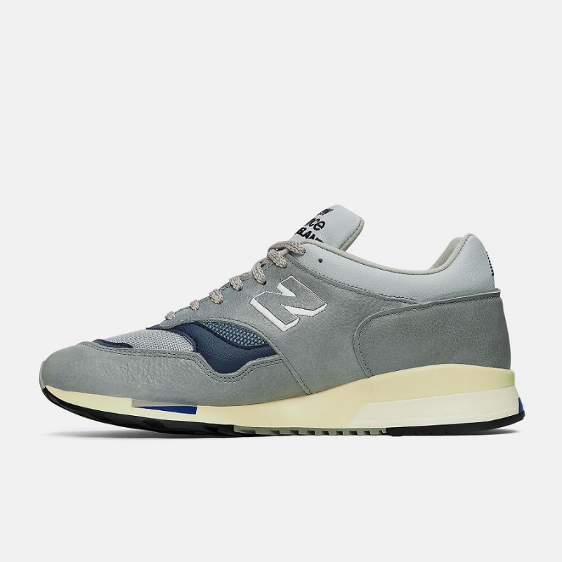Zapatillas Lifestyle New Balance MADE in UK 1500 Hombre Plateadas | EC 1679KI