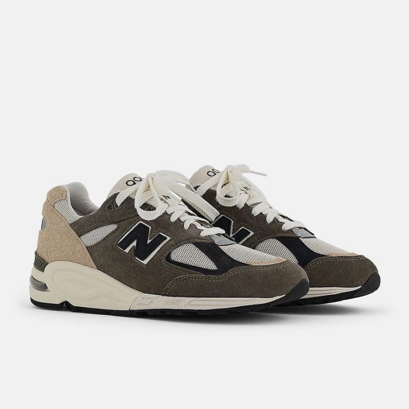 Zapatillas Lifestyle New Balance Made in USA 990v2 Hombre Marrones | EC 1691RW