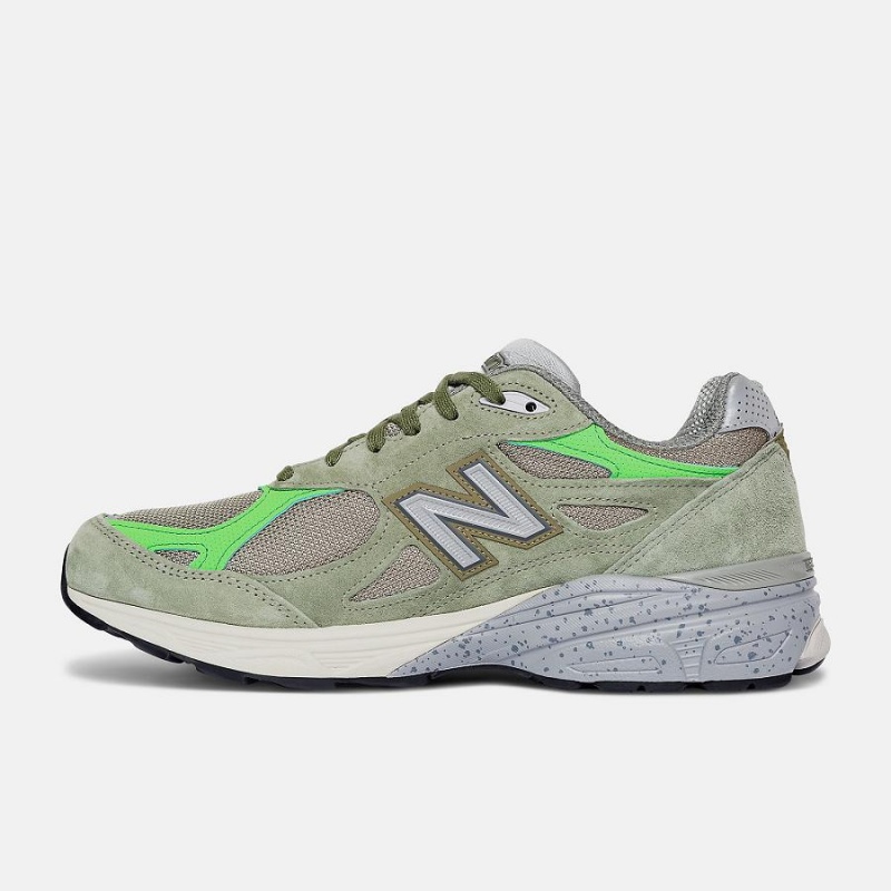 Zapatillas Lifestyle New Balance Patta x MADE in USA 990v3 Mujer Verde Oliva | EC 2321TV