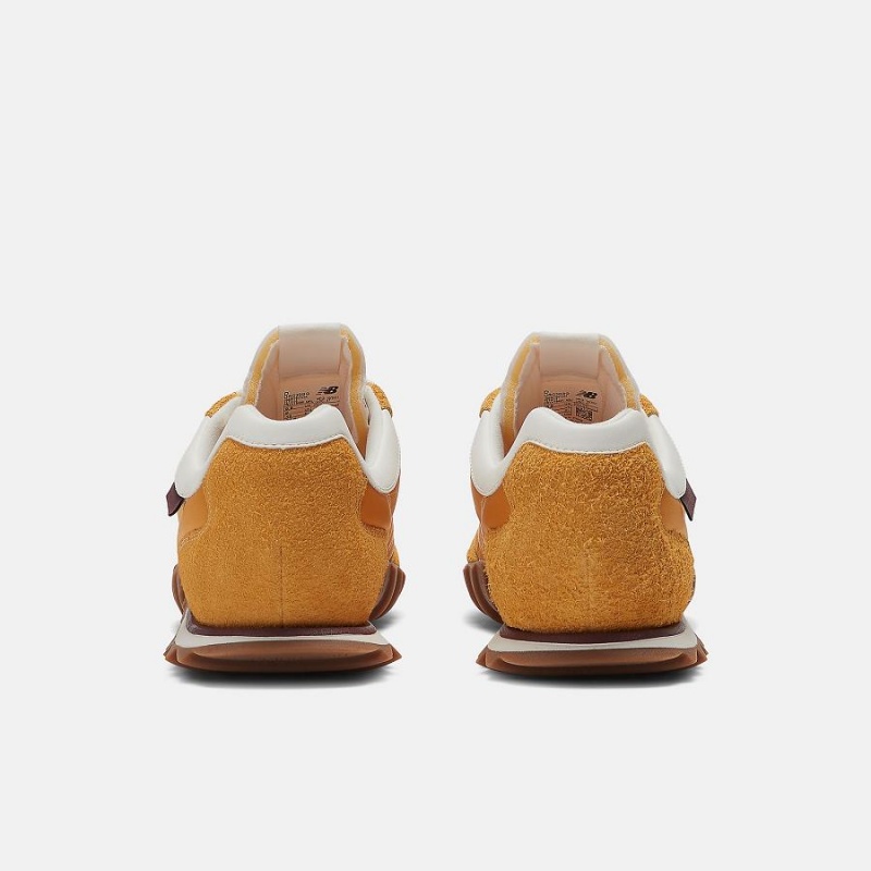 Zapatillas Lifestyle New Balance x Donald Glover Presents RC30 Hombre Marrones | EC 1698AP