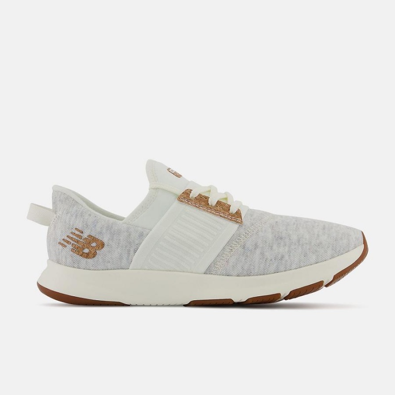 Zapatillas Para Caminar New Balance DynaSoft Nergize v3 Mujer Beige | EC 2416FM