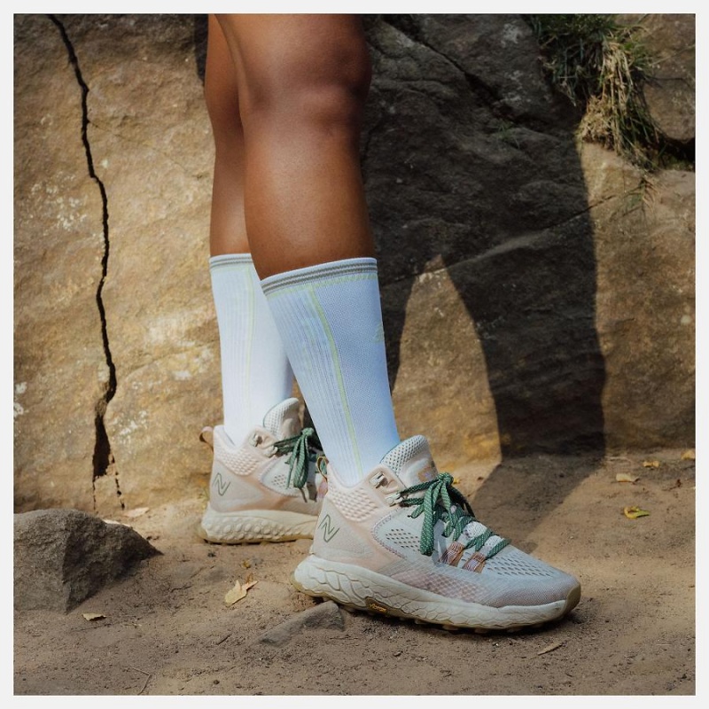 Zapatillas de Senderismo New Balance Fresh Foam X Hierro Mid Mujer Marrones | EC 2478RW