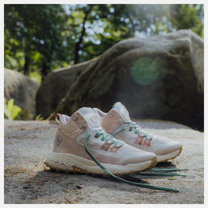 Zapatillas de Senderismo New Balance Fresh Foam X Hierro Mid Mujer Marrones | EC 2478RW