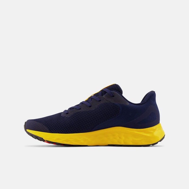 Zapatos New Balance Fresh Foam Arishi v4 Niños Negras | EC 1083ZG